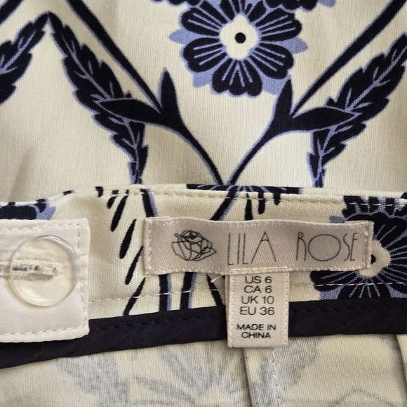 Lila Rose Womens Cotton/spandex Size 6 Floral Blue and White Skirt - Picture 11 of 15